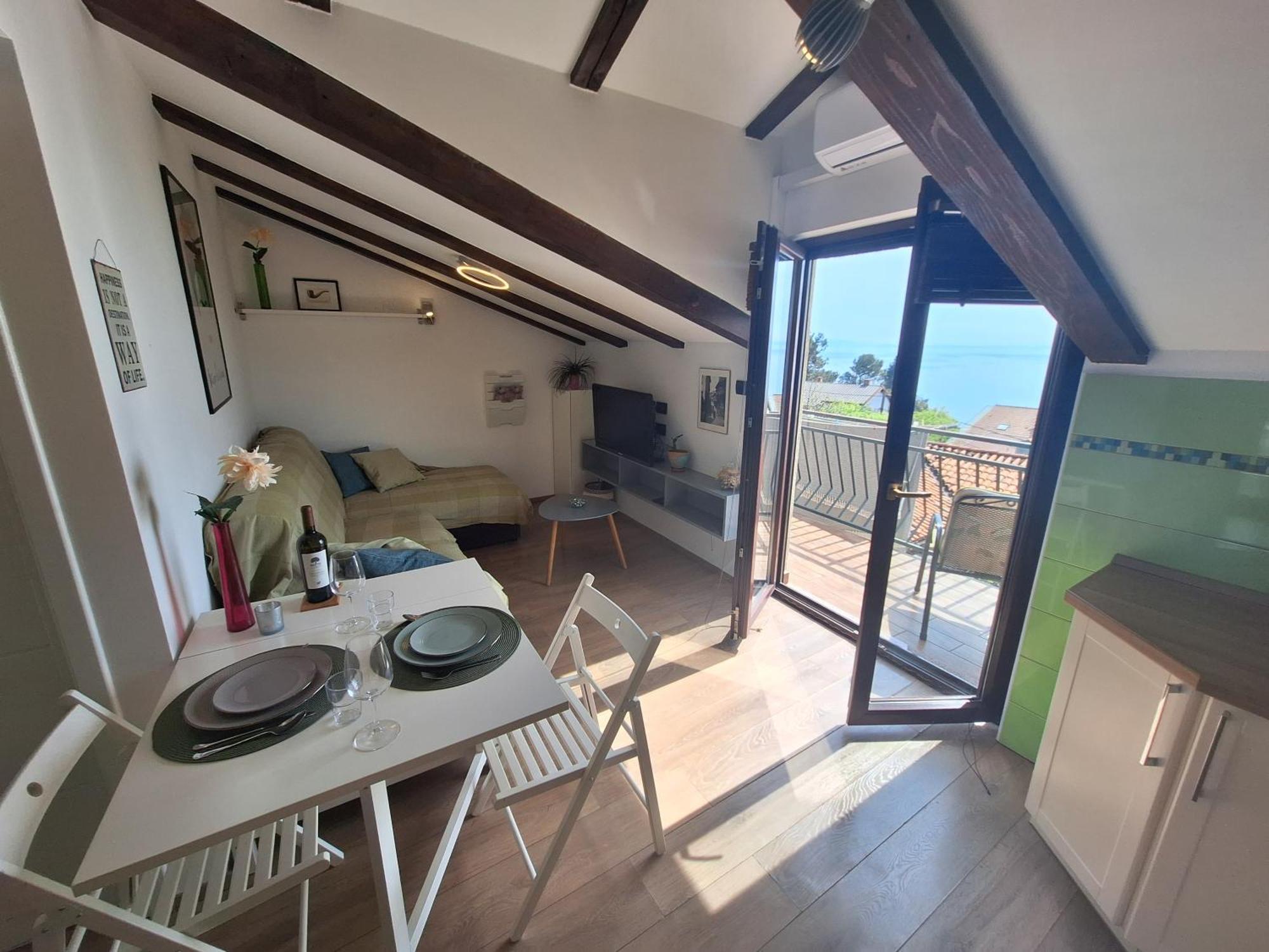 Ferienwohnung Fenix - Stunning View, Great Location & Free Parking Opatija Exterior foto